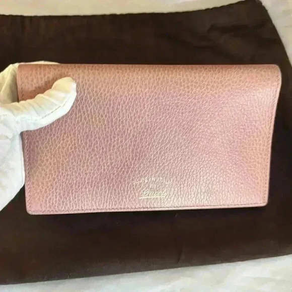 Gucci Wallet/Crossbody Authentic Dusty Pink, Like New - Picture 9 of 9